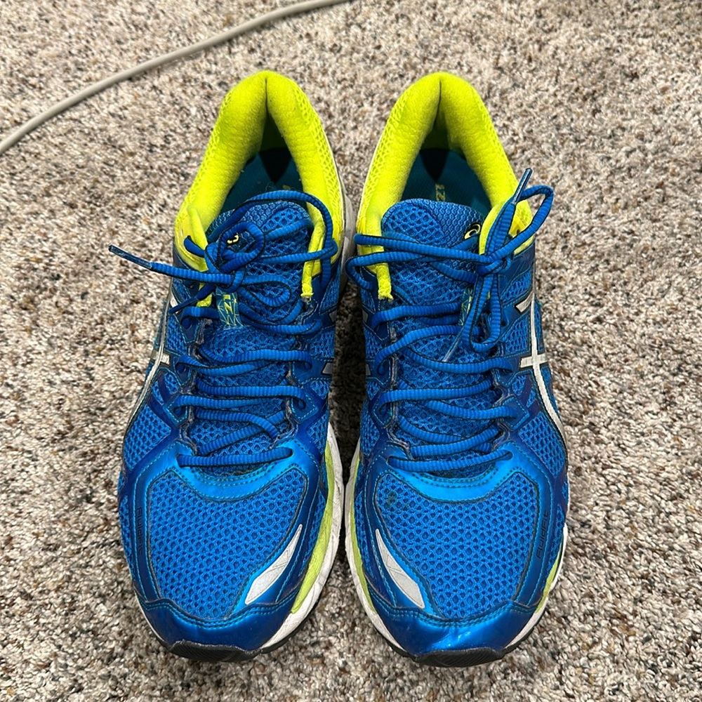 Oasis Tennis Shoes